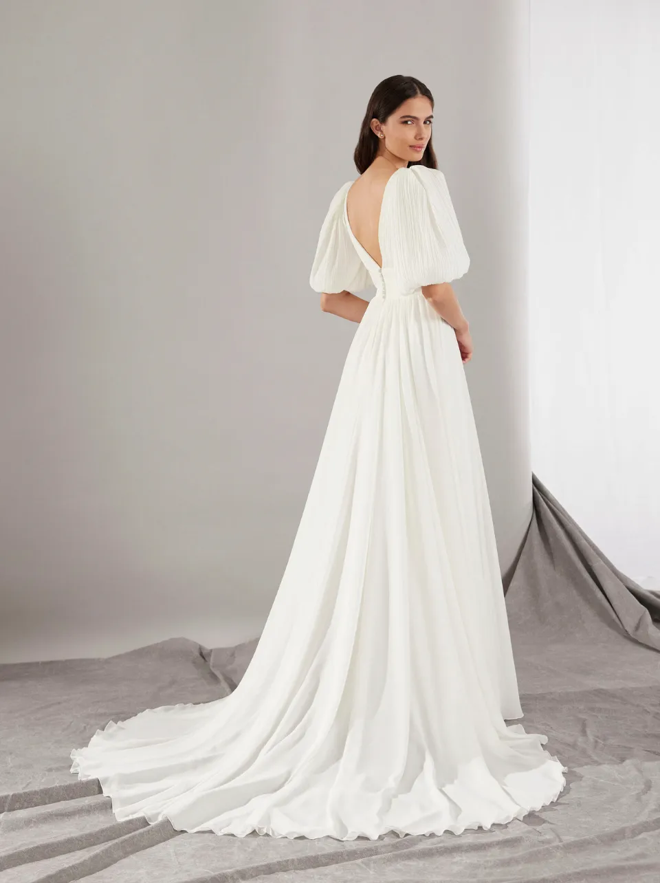 Able Dress and Sleeves