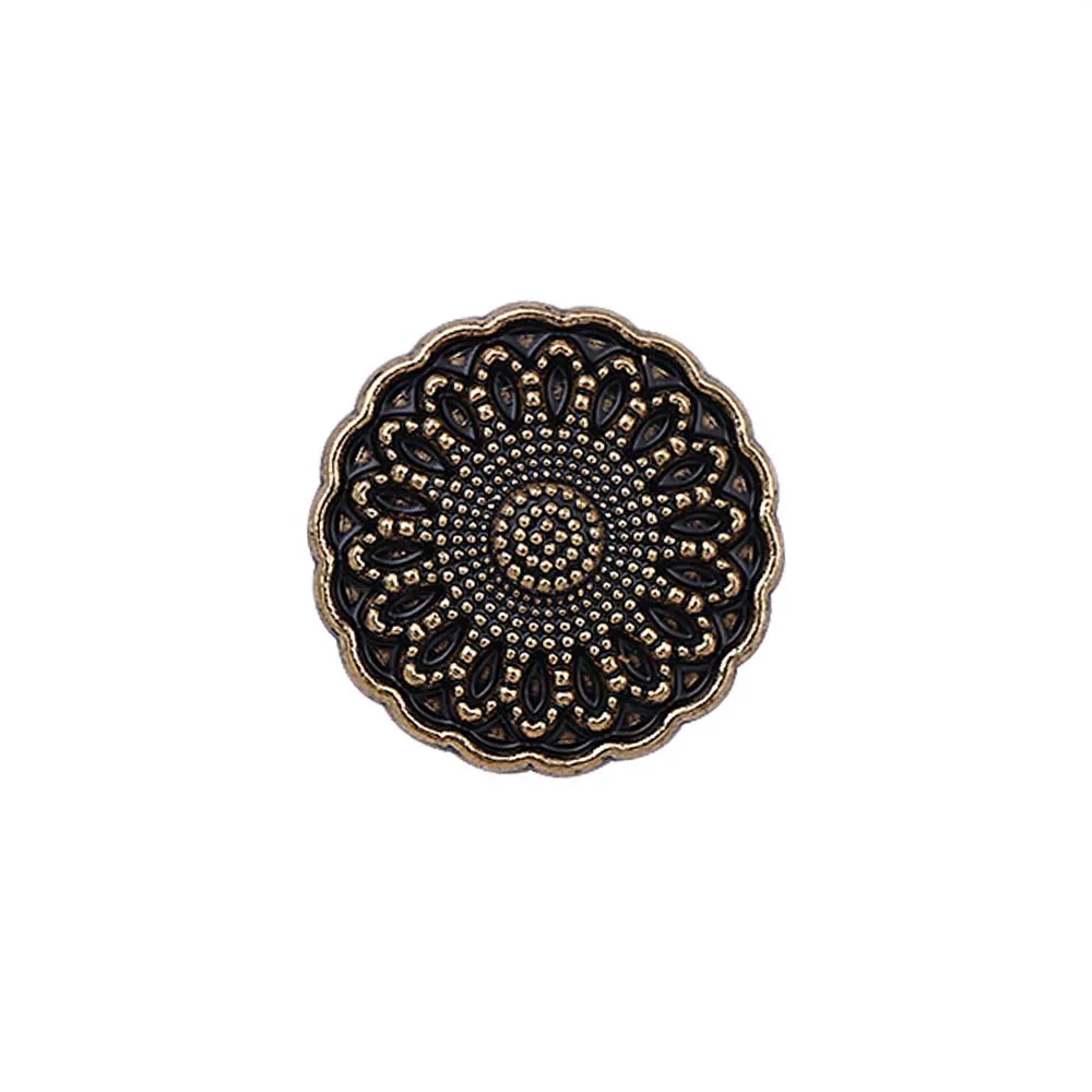 Scalloped Edges Flower Pattern Antique Metal Buttons