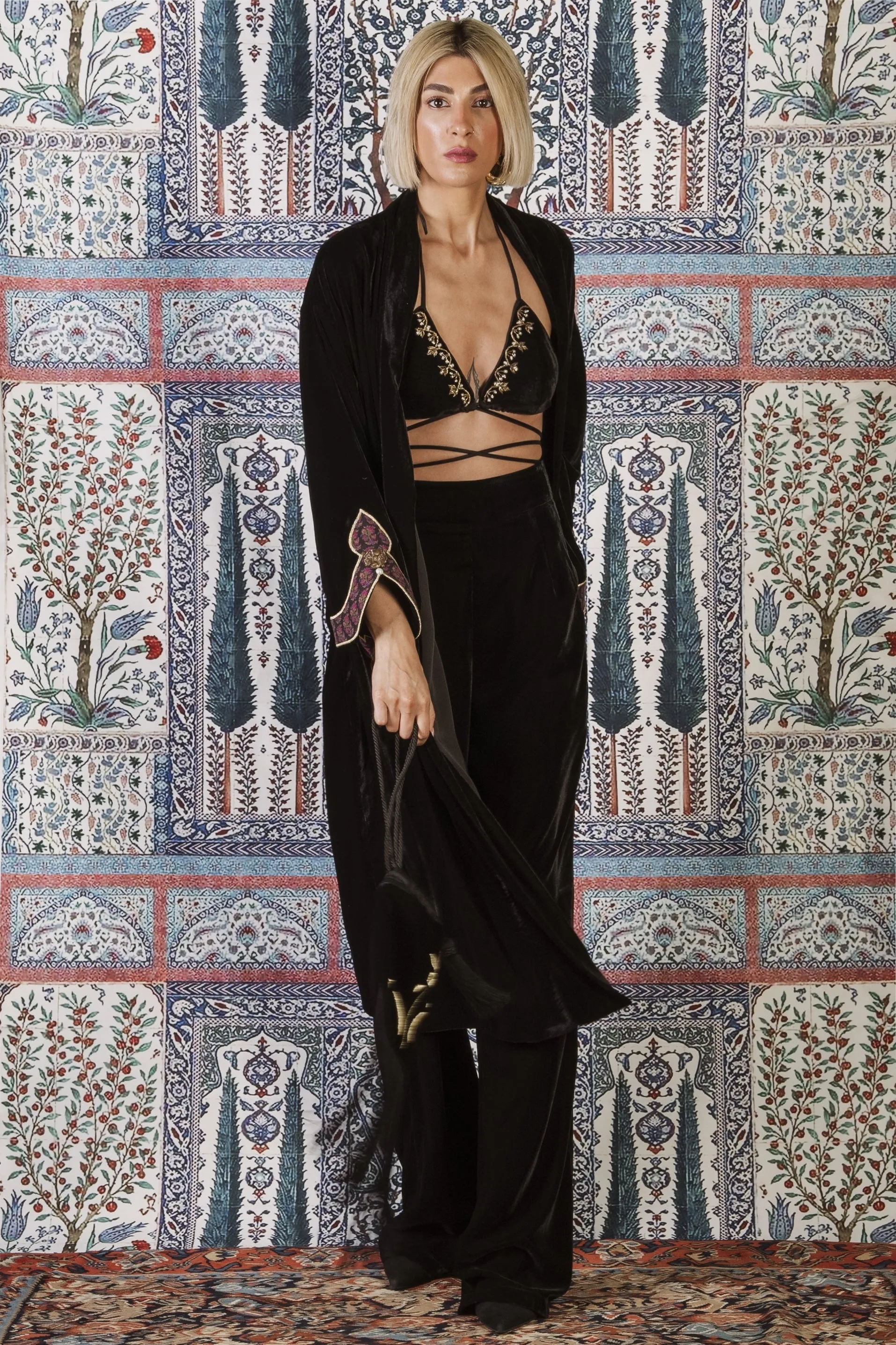 Termeh Robe - Black
